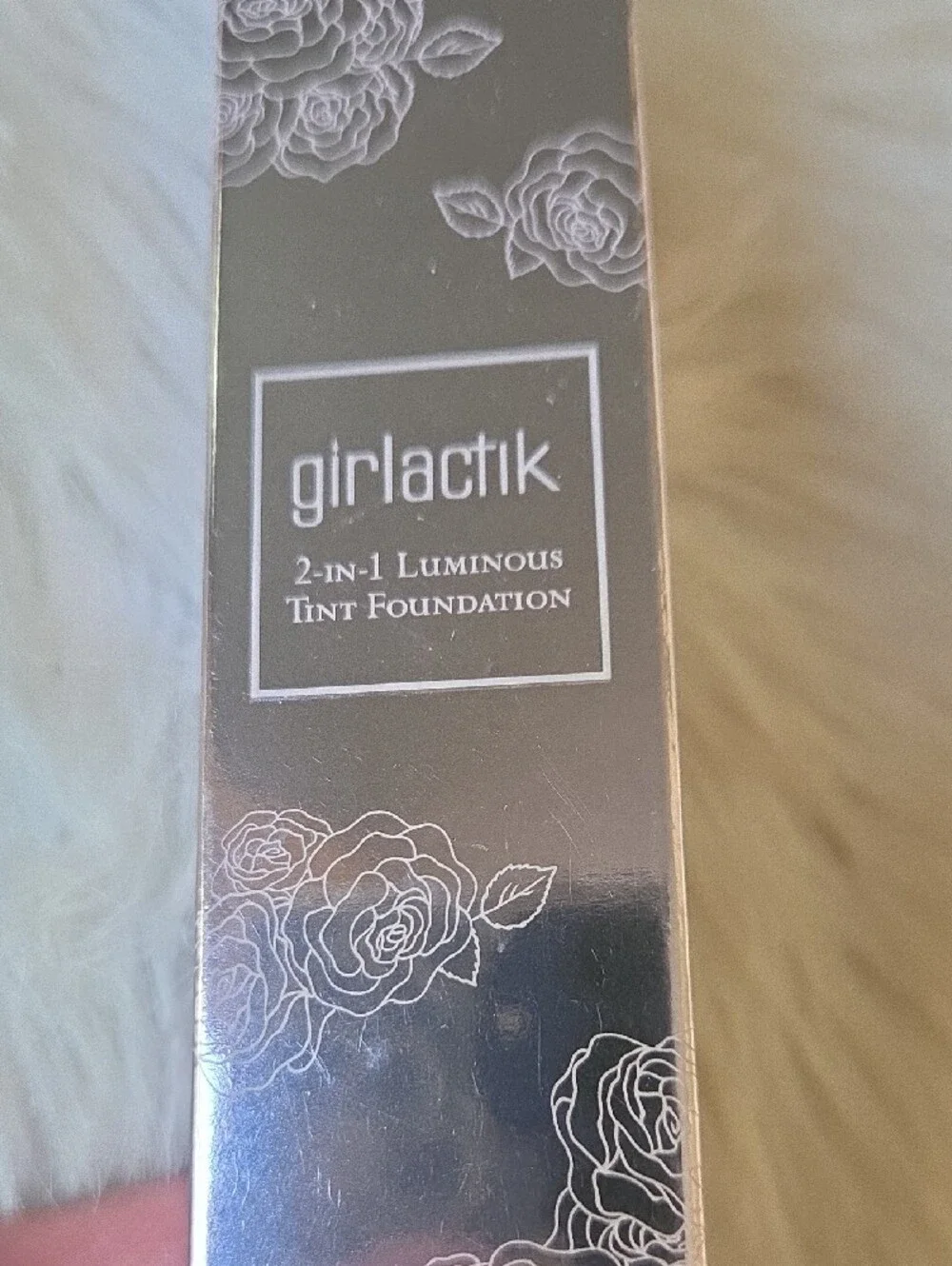 New Girlactik 2-in-1 Luminous Tint Foundation